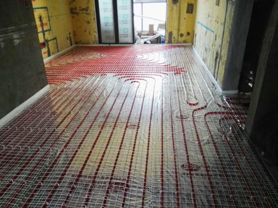 地暖不回填可以直接鋪地磚嗎？